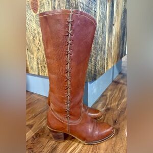 Campus Boots vintage 1970’s Latinas made in Brazil braided leather sz 7 1/2